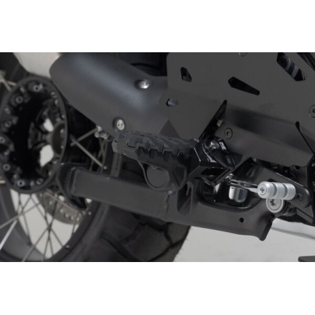 Kit pedane regolabili EVO nero SW-MOTECH FRS.07.112.11000/B BMW R 1300 GS Adventure (24-)